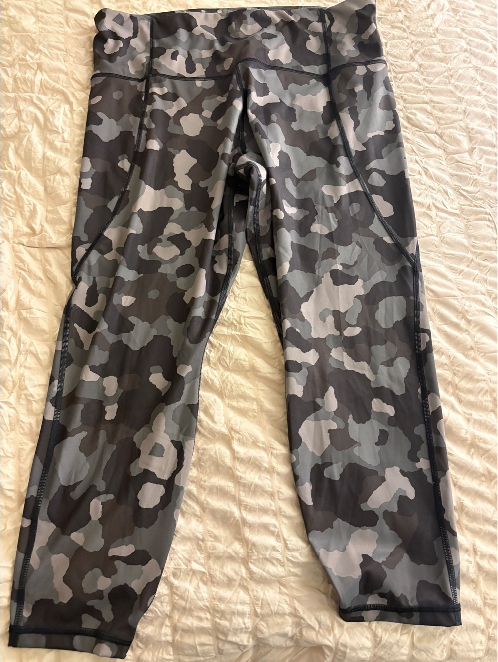Athleta Lightning Camo Women's Leggings Size 2X